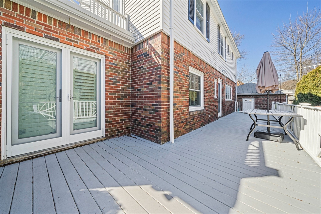 93 Lincoln Road Medford, MA 02155 - Photo 6 of 32