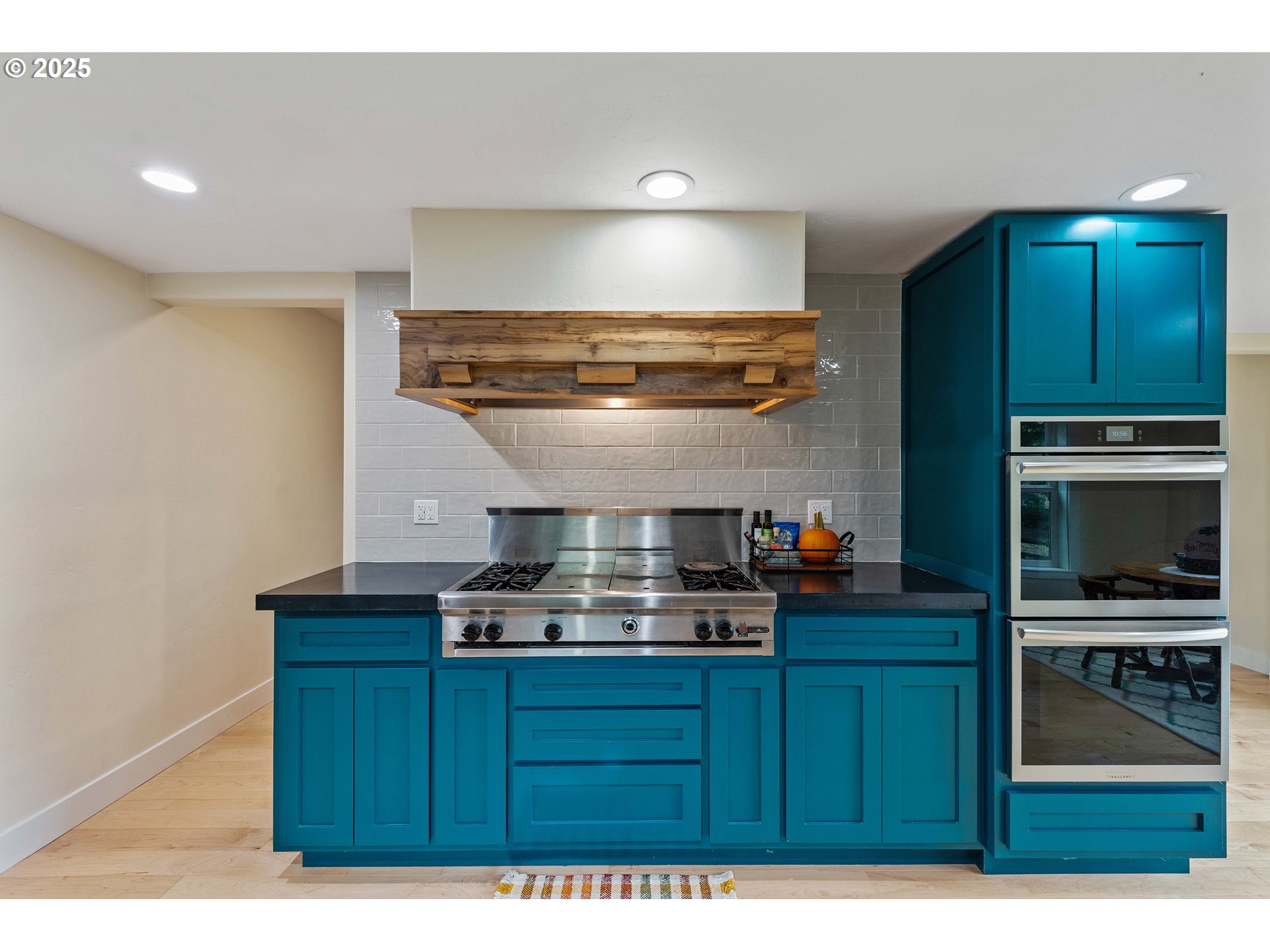 61007 Old Wagon Road Coos Bay, OR 97420 - Photo 12 of 48 Gallery Image 12
