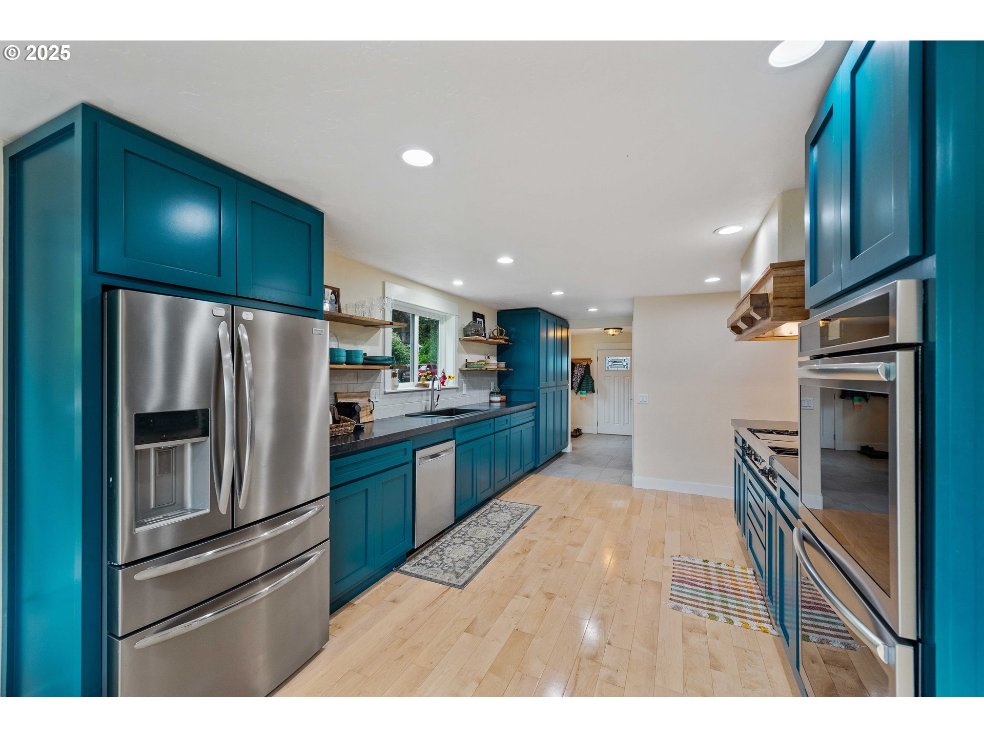 61007 Old Wagon Road Coos Bay, OR 97420 - Photo 13 of 48 Gallery Image 13