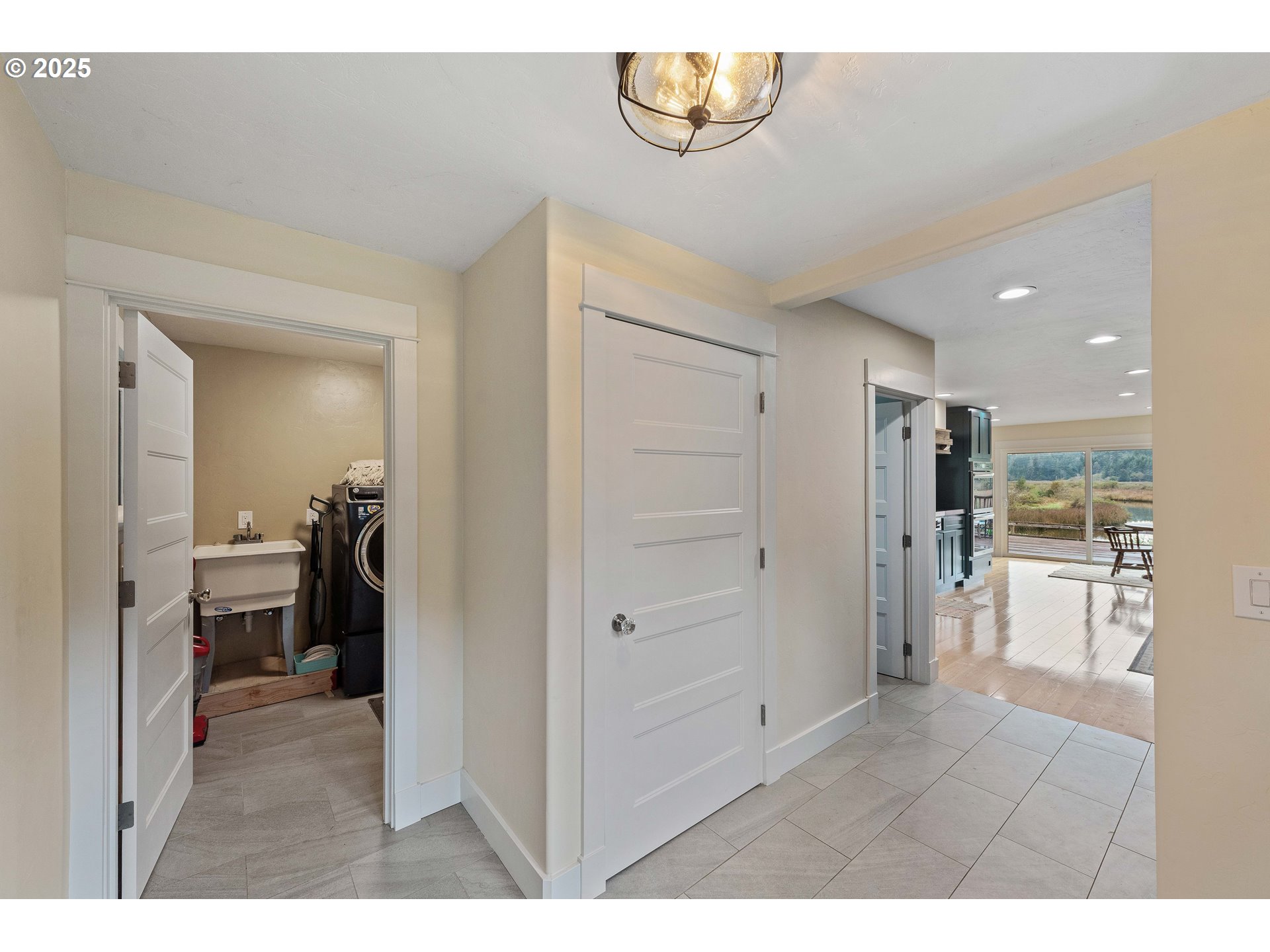 61007 Old Wagon Road Coos Bay, OR 97420 - Photo 22 of 48 Gallery Image 22