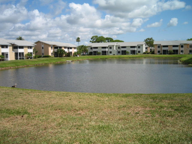 6701 Mallards Cove Road, Unit 18H Jupiter, FL 33458 - Photo 11 of 12 110604 Lake View