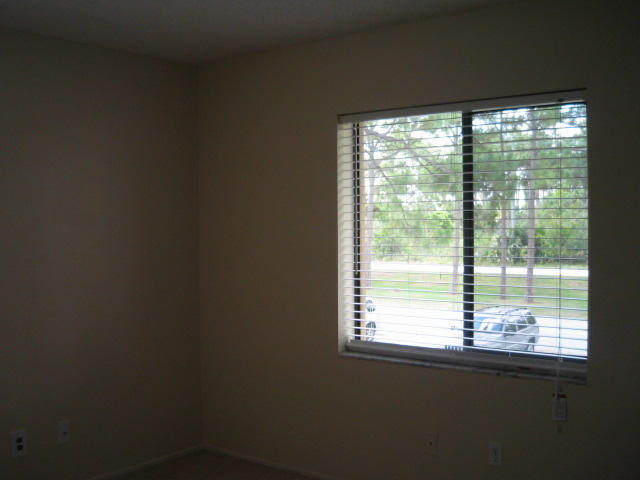 6701 Mallards Cove Road, Unit 18H Jupiter, FL 33458 - Photo 9 of 12 110604 2nd Bedroom