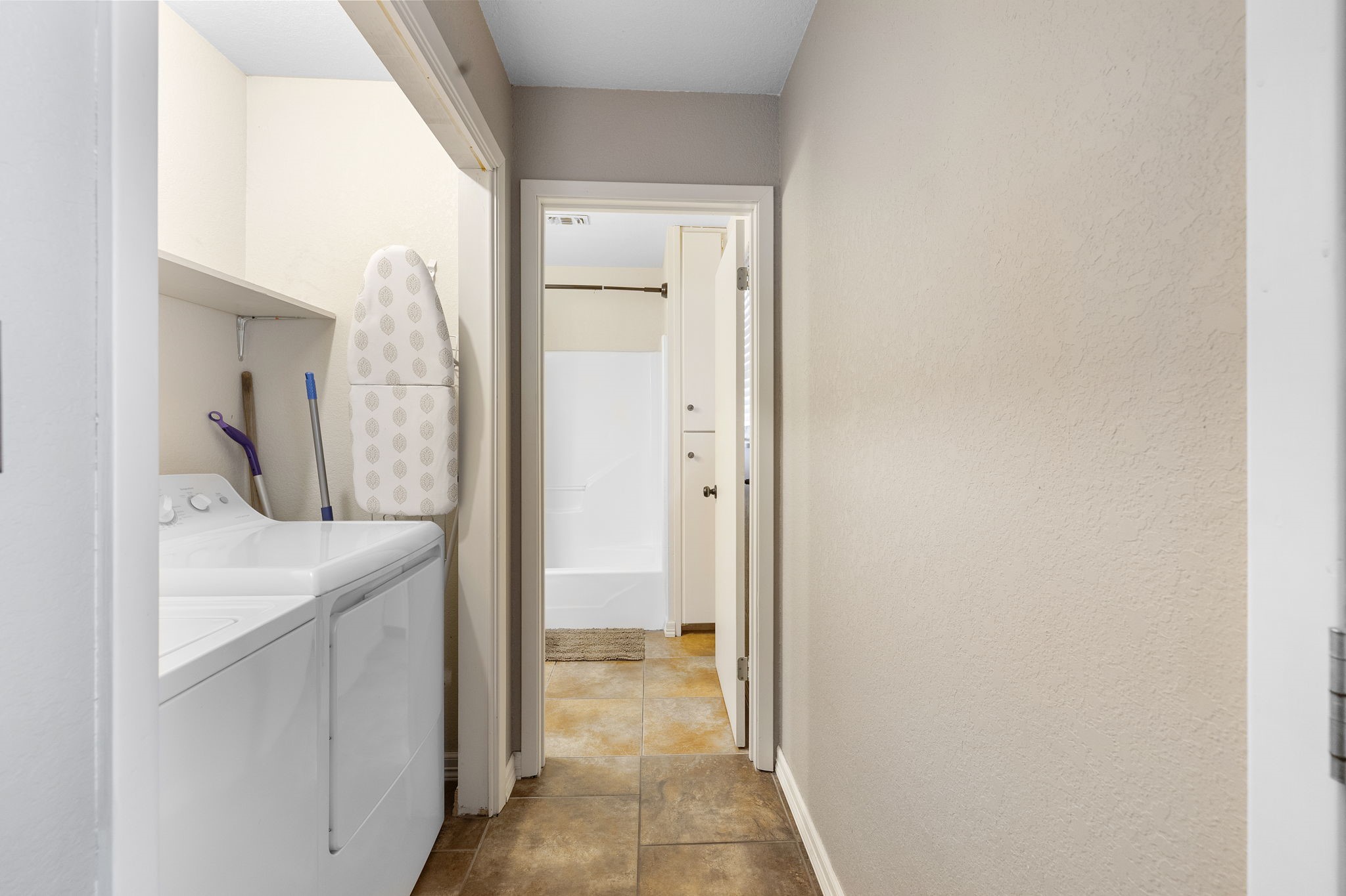 117 Cedar Rdg Lane Concan, TX 78838 - Photo 14 of 38 Gallery Image 14