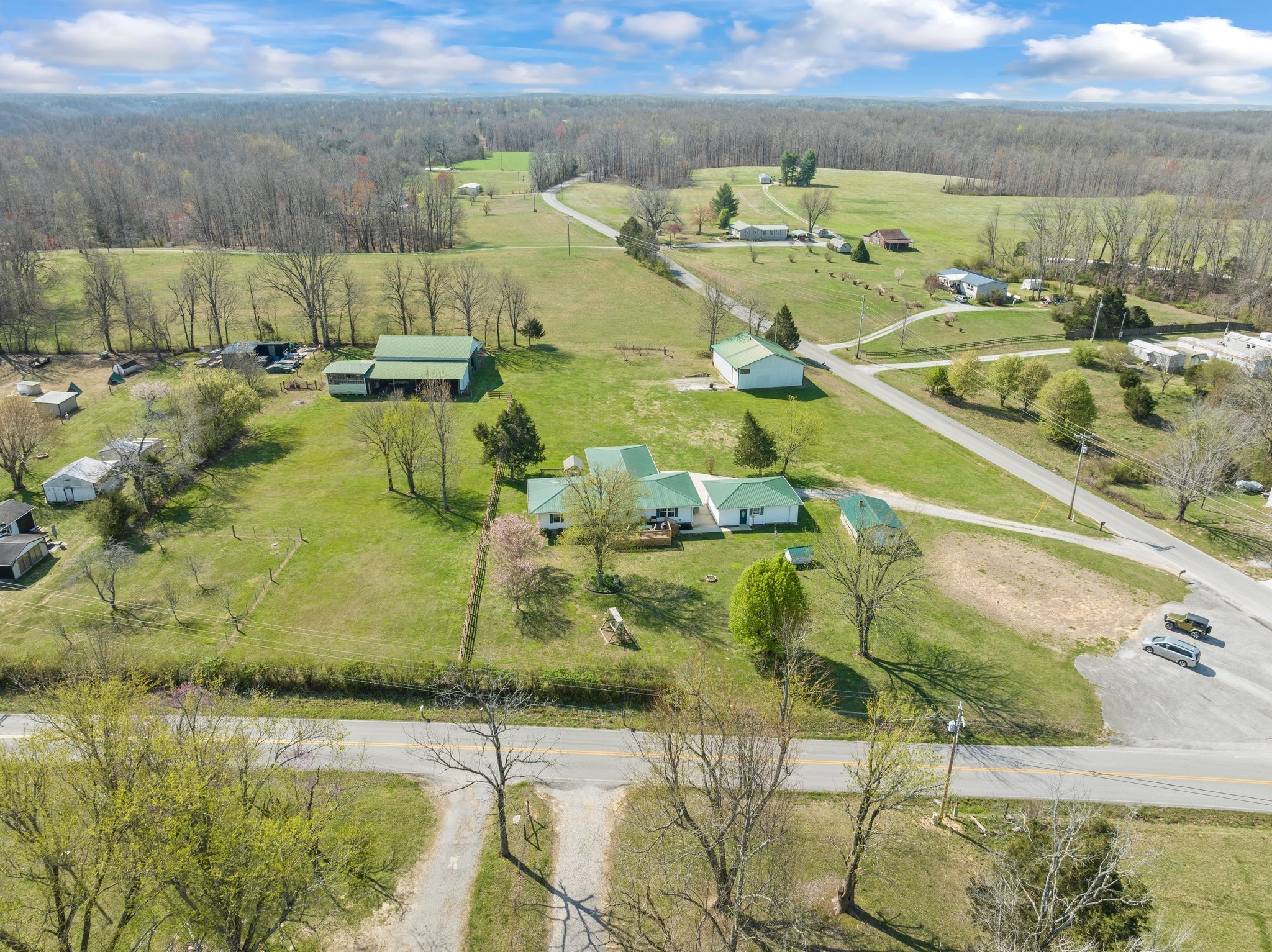 4239 Sixteenth Model Road Manchester, TN 37355 - Photo 1 of 56 a view of an ocean view