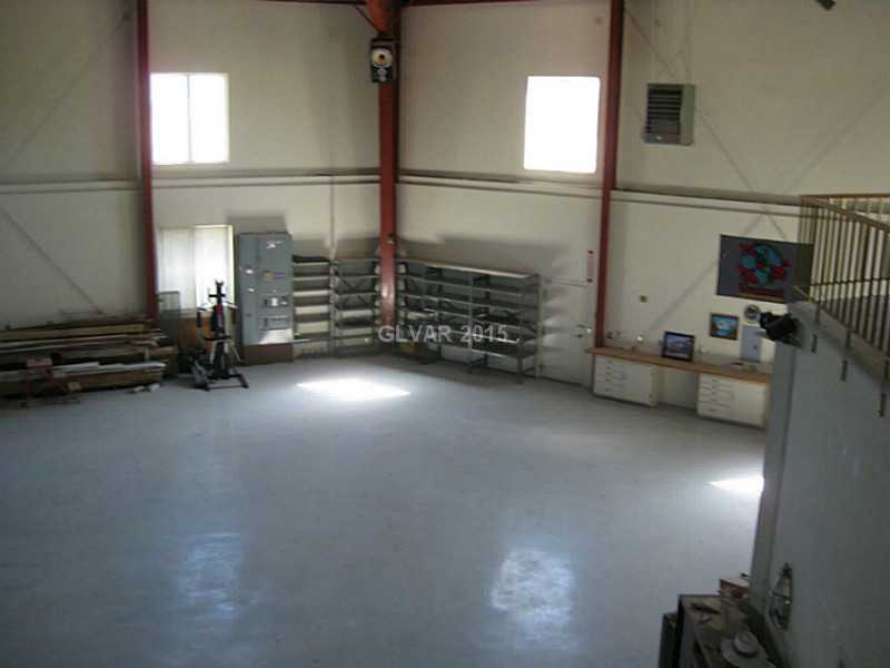 719 Luscombe Avenue Sandy Valley, NV 89019 - Photo 14 of 34 Garage.