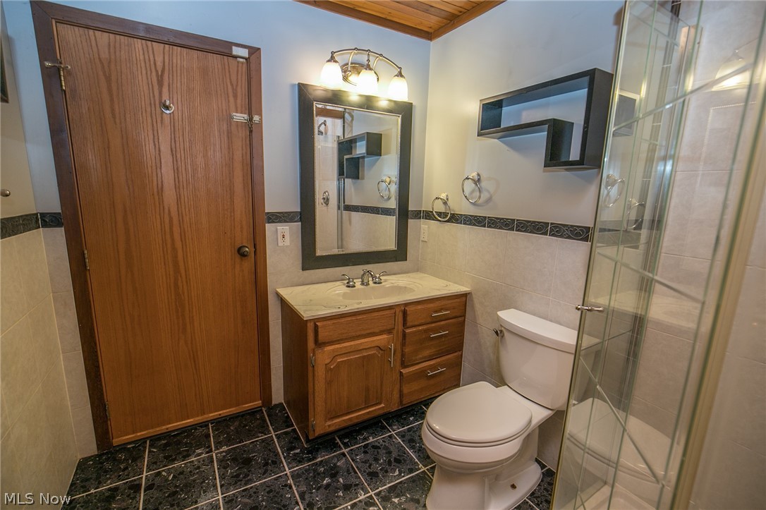 526 Sandy Lake Road Kent, OH 44240 - Photo 8 of 32 Gallery Image 8