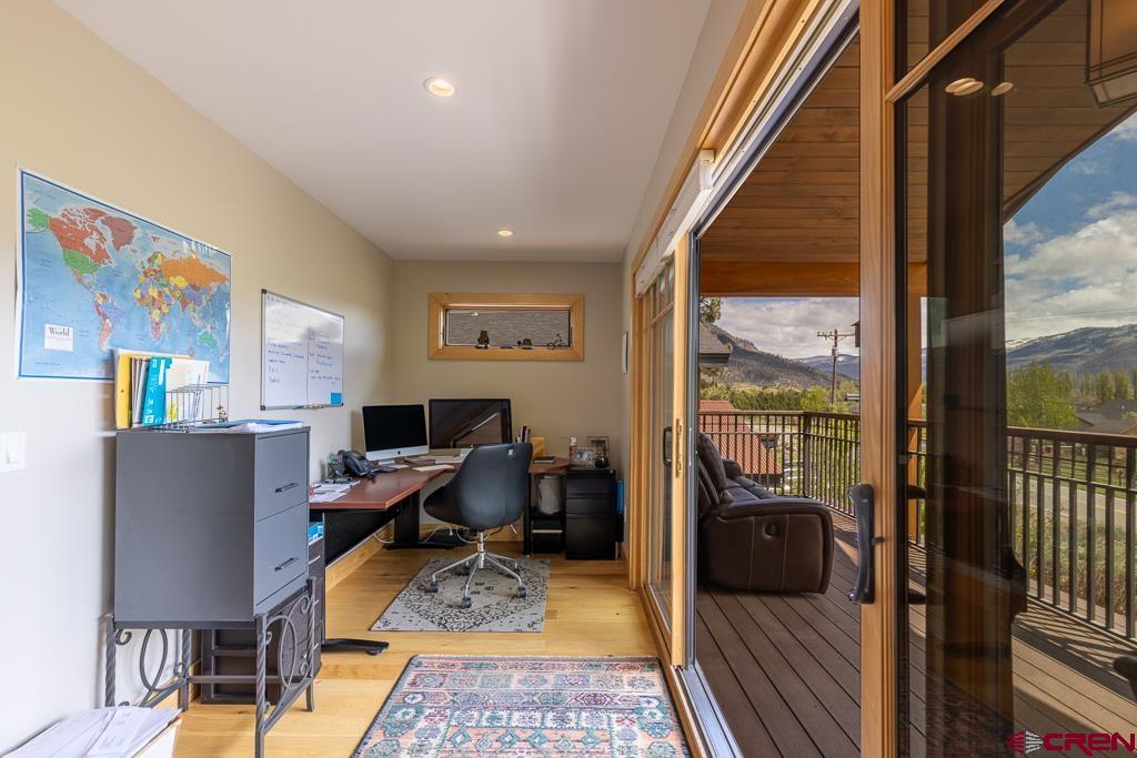 7041 County Road 203 Durango, CO 81301 - Photo 33 of 45 a workspace with furniture and a rug