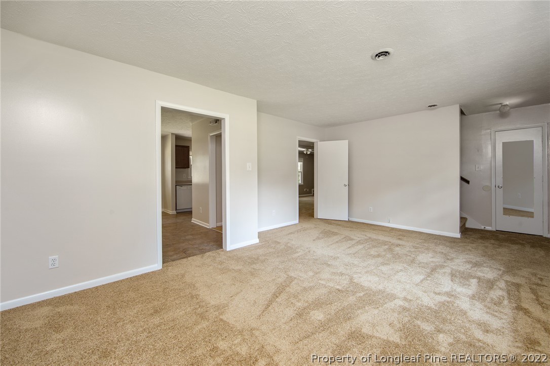 3254 Ridgefield Road Eastover, NC 28312 - Photo 10 of 38 Gallery Image 10