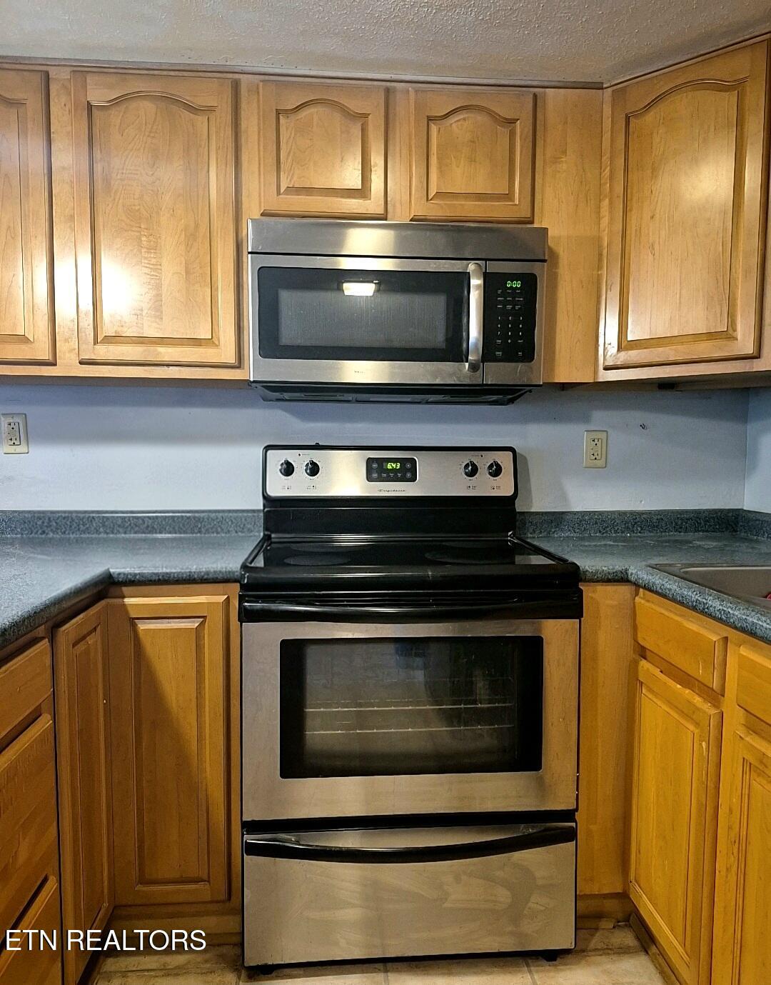 1081 Cove Road, Unit 623 Sevierville, TN 37876 - Photo 9 of 19 DJI_20250616_190938_171(1)