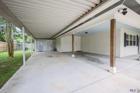 $319,990 | 1335 Highland Park Drive, Baton Rouge, LA 70808