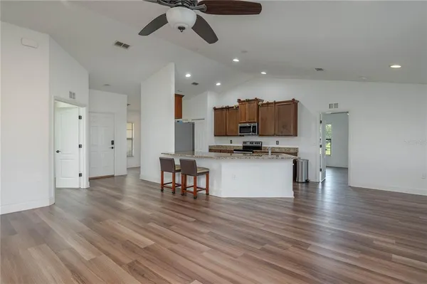 $2,300 | 343 Dinner Lake Court, Lake Wales, FL 33859