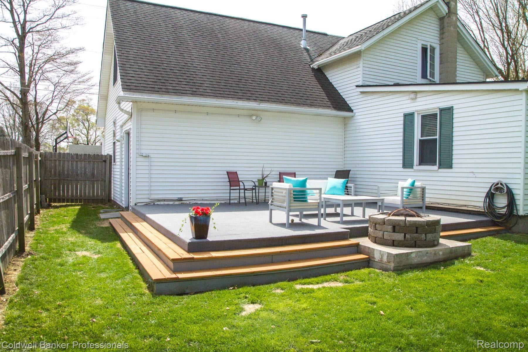 10401 Maple Road Hartland, MI 48353 - Photo 24 of 50 Maple (11).jpg