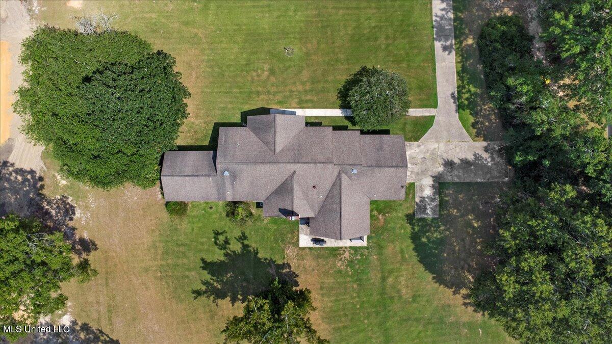 1404 Neal Road Picayune, MS 39466 - Photo 6 of 36 09-DJI_0489