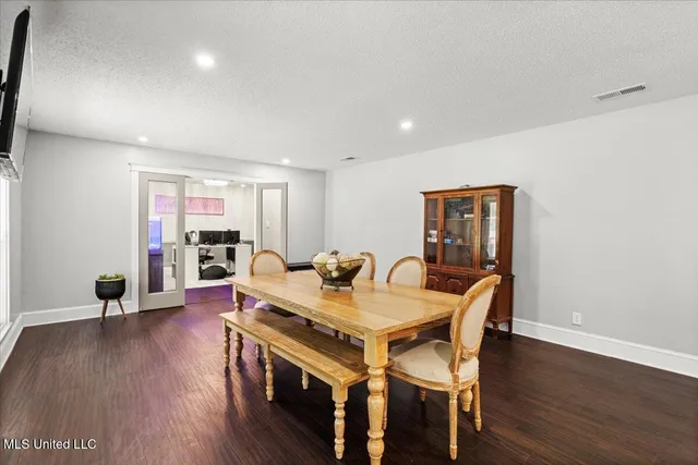 $393,000 | 1404 Neal Road, Picayune, MS 39466