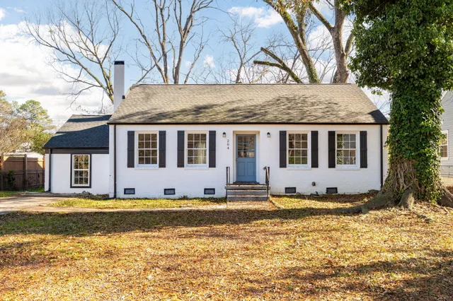 $250,000 | 204 Shawnee Trail, Chattanooga, TN 37411