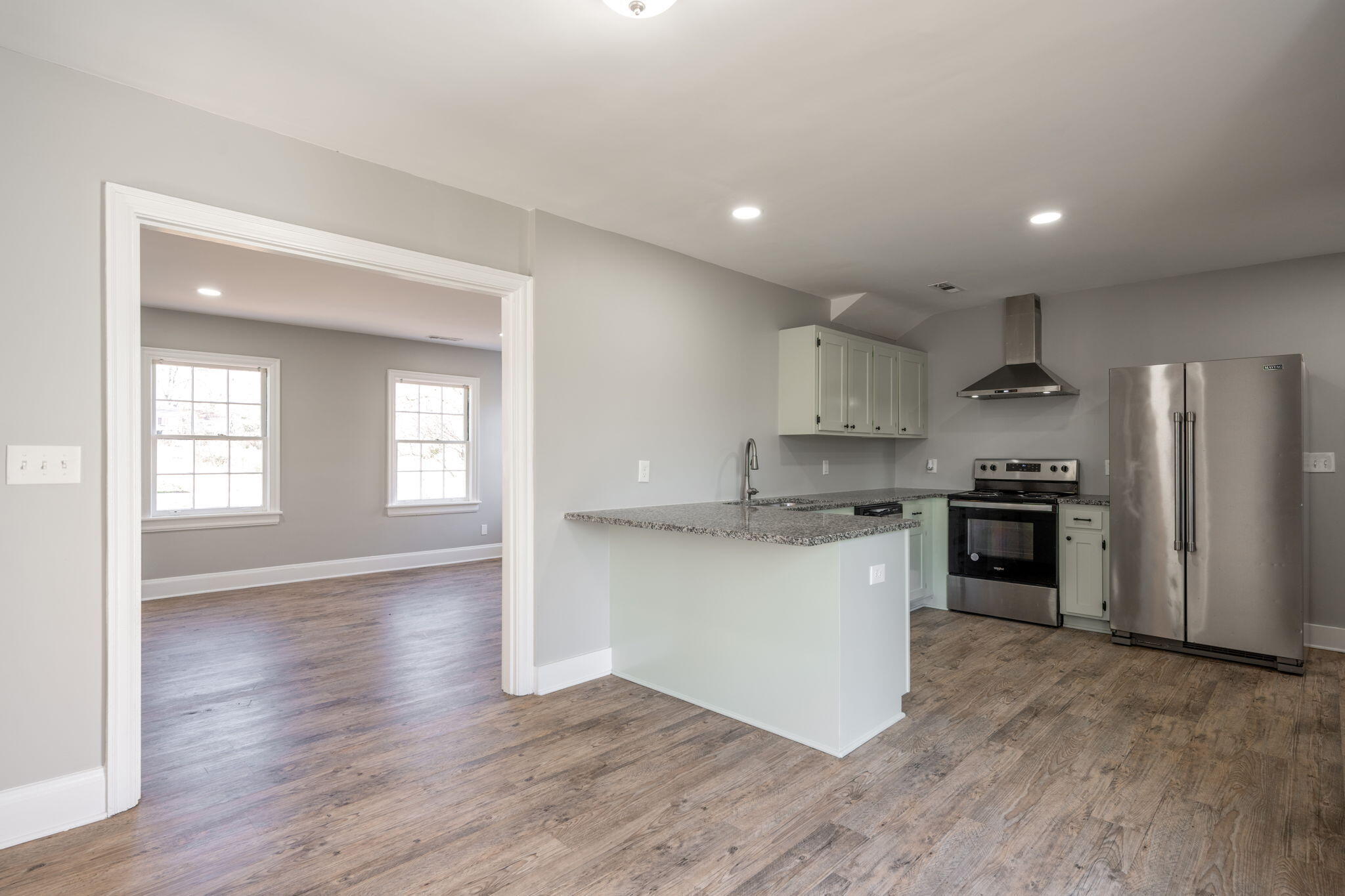 204 Shawnee Trail Chattanooga, TN 37411 - Photo 9 of 33 12-web-or-mls-DSC_5463