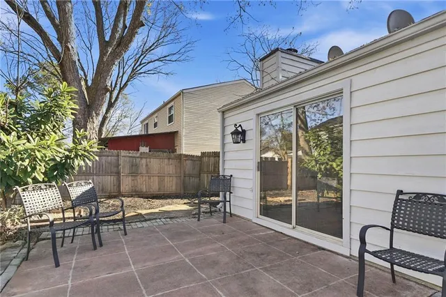 $415,000 | 1130 Worthington Hills Drive, Roswell, GA 30076