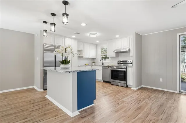 $415,000 | 1130 Worthington Hills Drive, Roswell, GA 30076