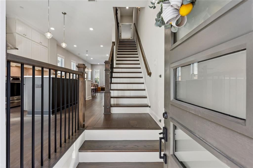 4219 Deming Circle Sandy Springs, GA 30342 - Photo 5 of 40 a view of entryway