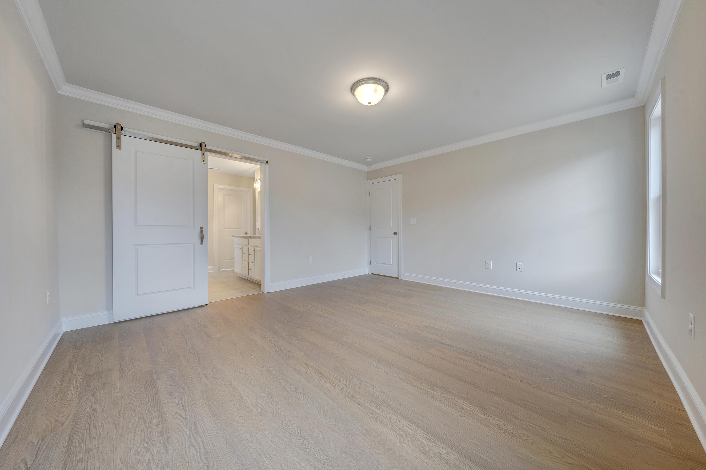 5275 Arrowhead Trail Salem, VA 24153 - Photo 8 of 18 a view of empty room