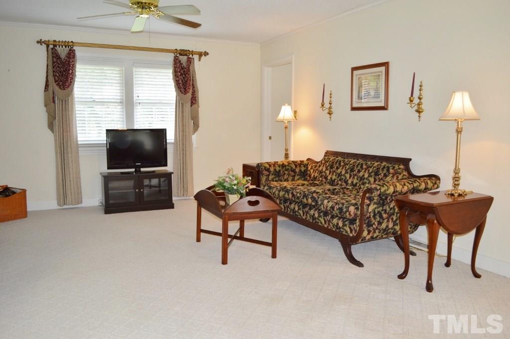 654 Spanish Oak Road Elon, NC 27244 - Photo 8 of 25 Gallery Image 8