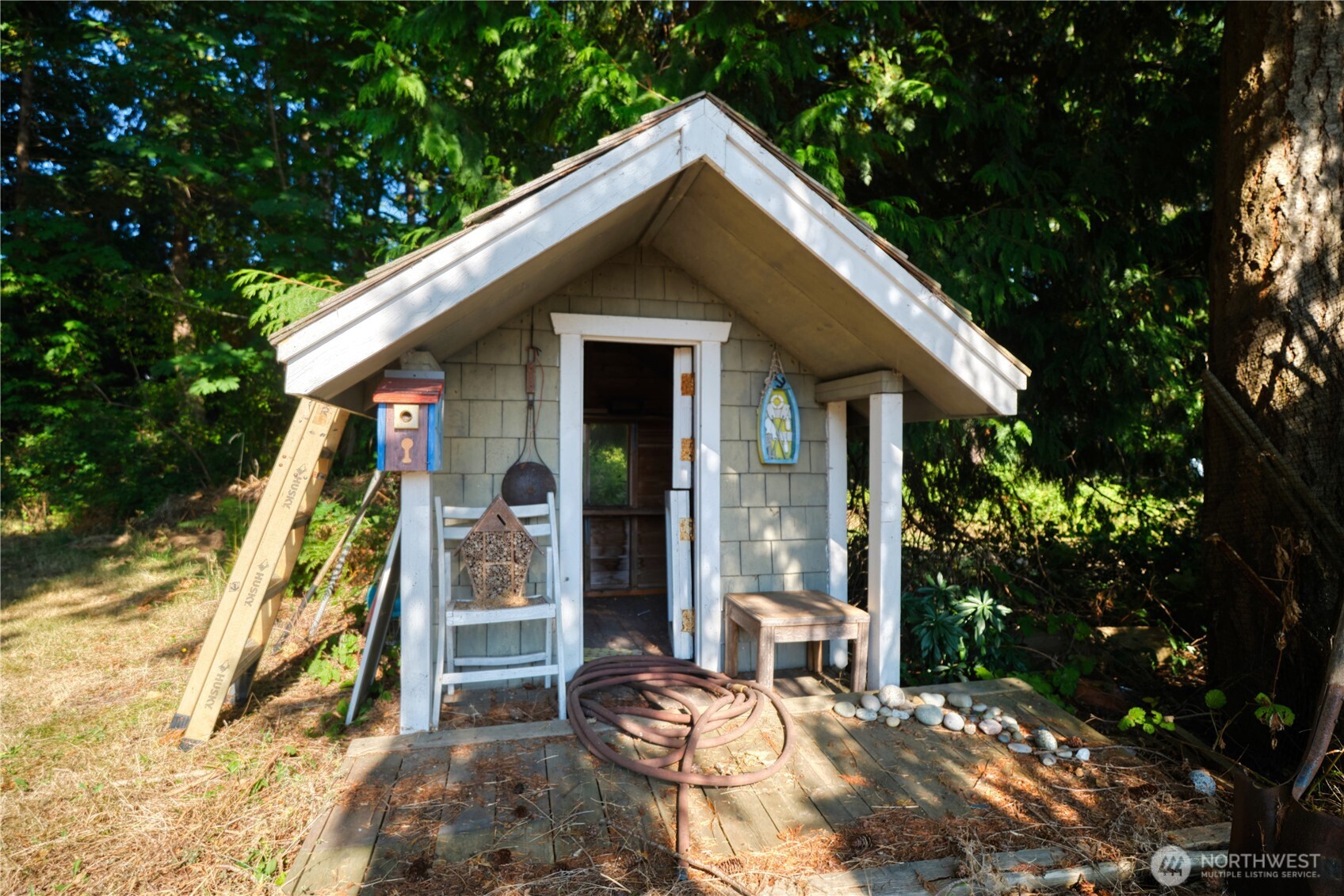 1940 APA Road Point Roberts, WA 98281 - Photo 27 of 35 a view of backyard of the house