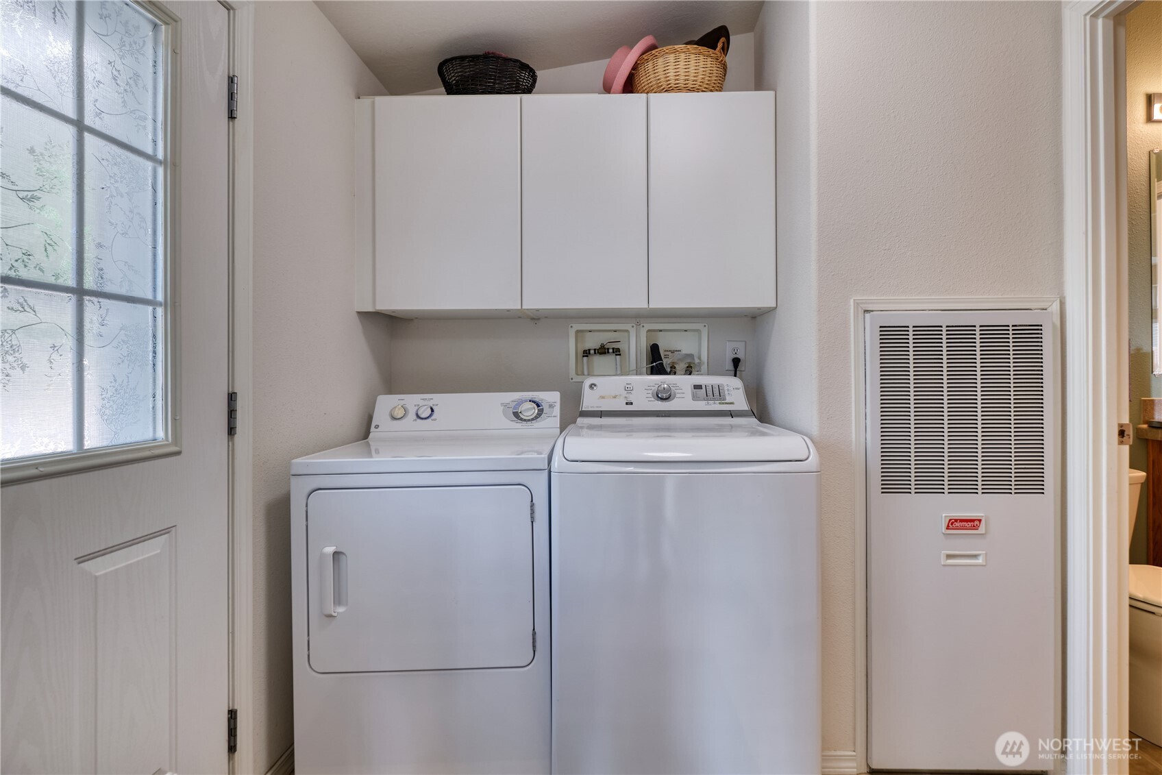 1940 APA Road Point Roberts, WA 98281 - Photo 10 of 35 a utility room with dryer and washer
