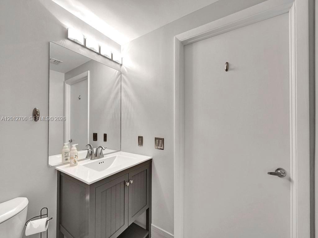 2475 Brickell Avenue, Unit 804 Miami, FL 33129 - Photo 26 of 58