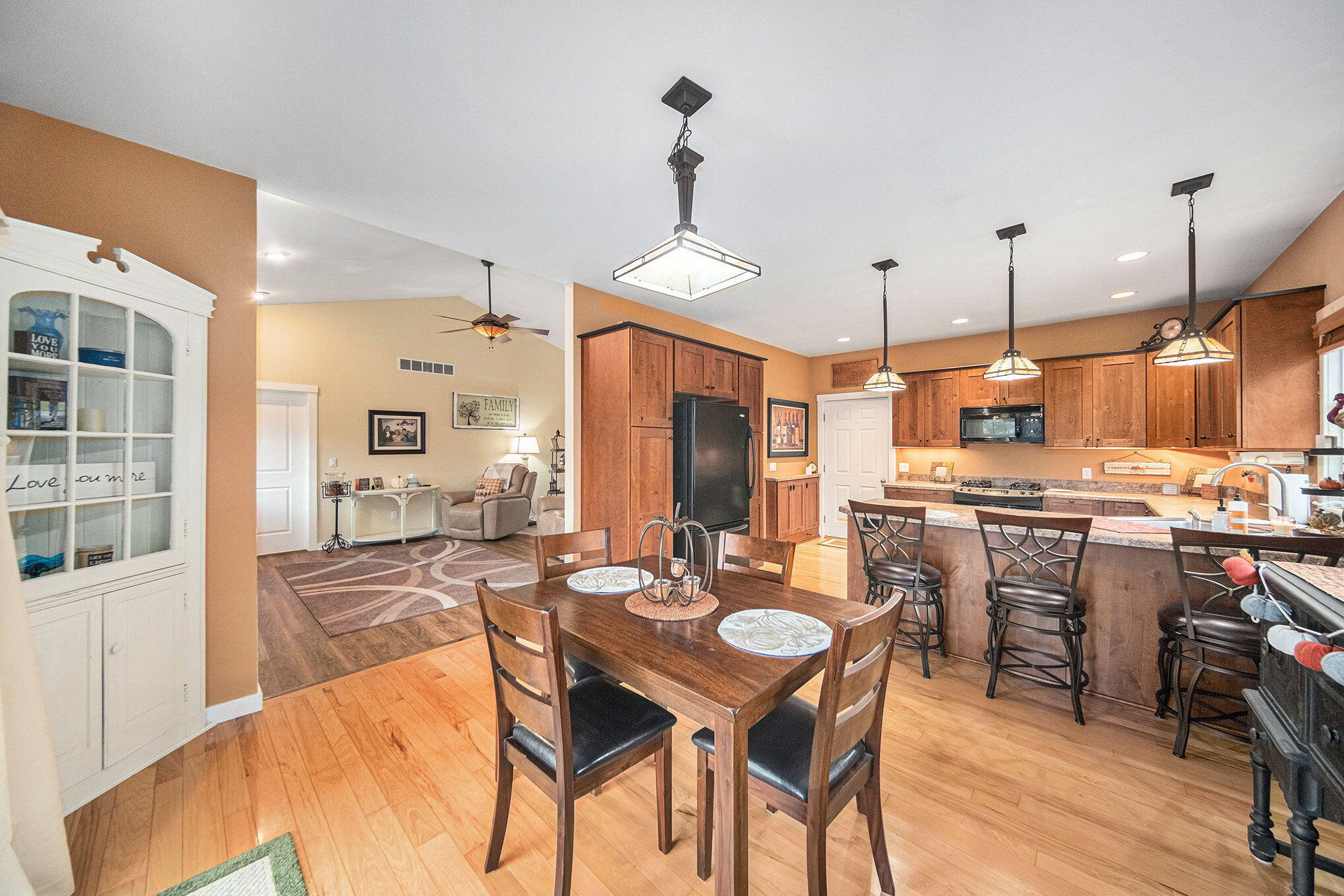 132 Remington Drive Spring Arbor, MI 49283 - Photo 6 of 24 8-web-or-mls-008_sbp_84_349