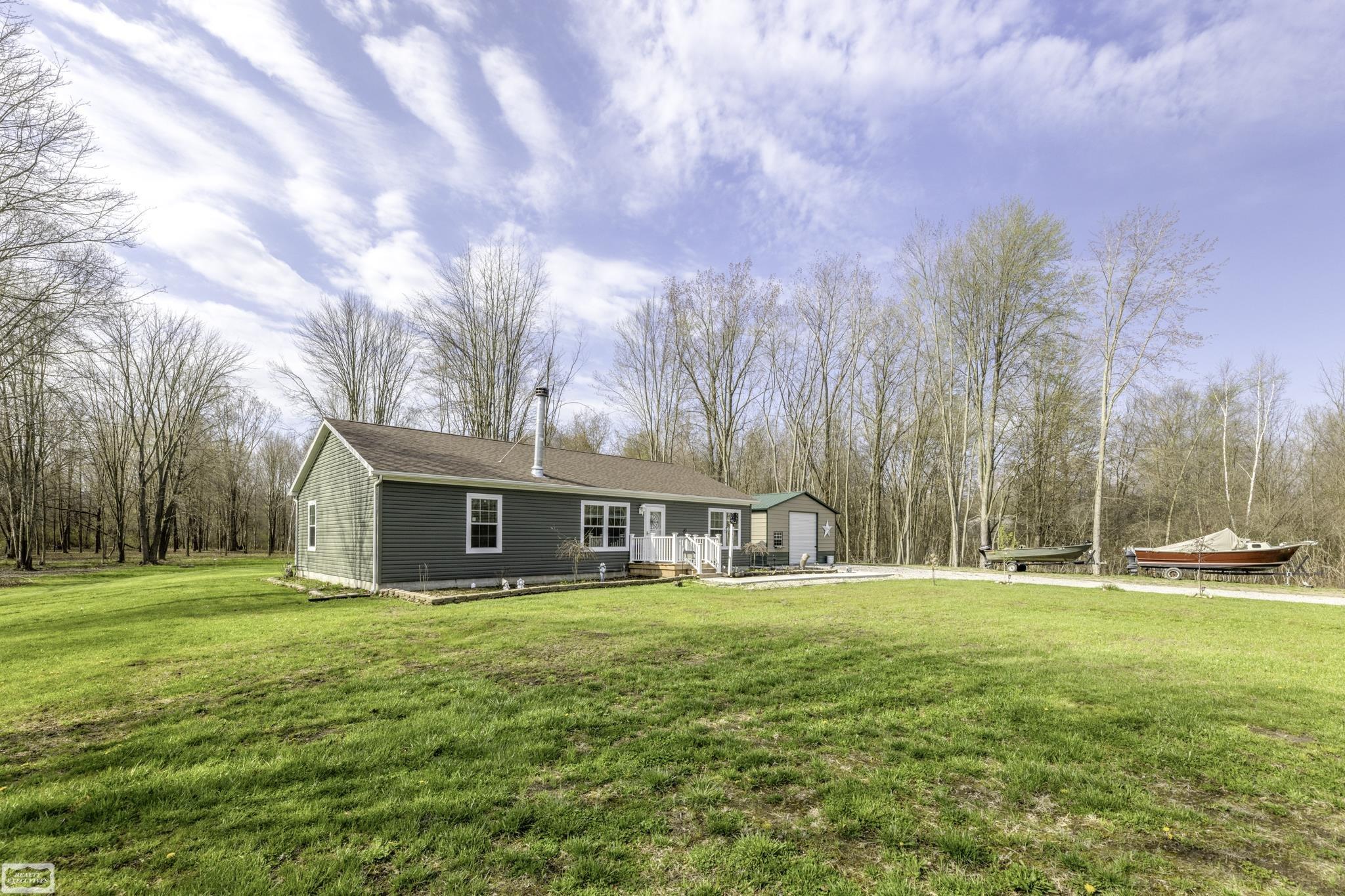 9559 Arnold Road Fair Haven, MI 48023 - Photo 2 of 29