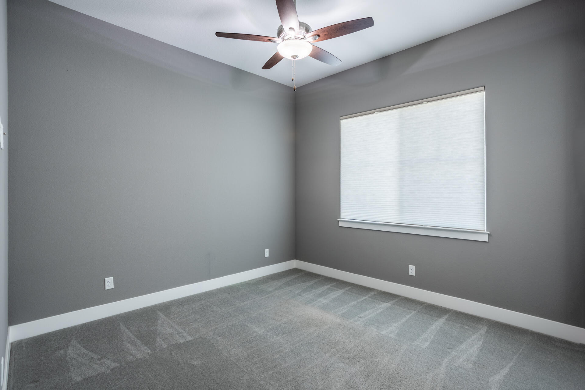 4755 Lower Springs Road Redding, CA 96001 - Photo 25 of 40 Bedroom 4