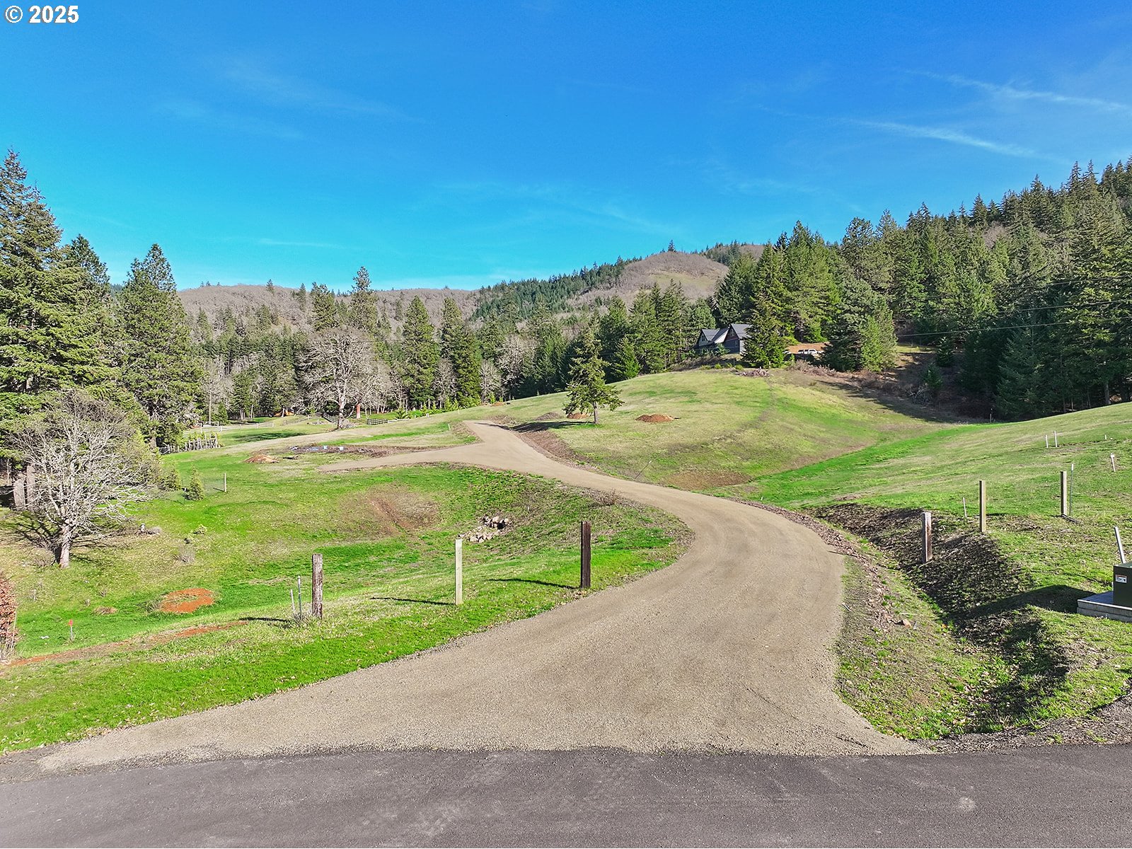 2 Graham Lane White Salmon, WA 98672 - Photo 15 of 18 a view of a park