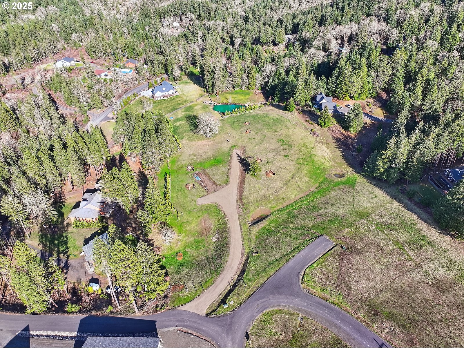 2 Graham Lane White Salmon, WA 98672 - Photo 16 of 18 a view of outdoor space and yard