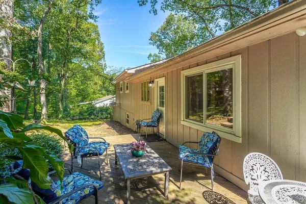 $2,900 | 819 Skyline Park Drive, Signal Mountain, TN 37377