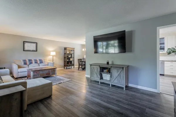 $2,900 | 819 Skyline Park Drive, Signal Mountain, TN 37377