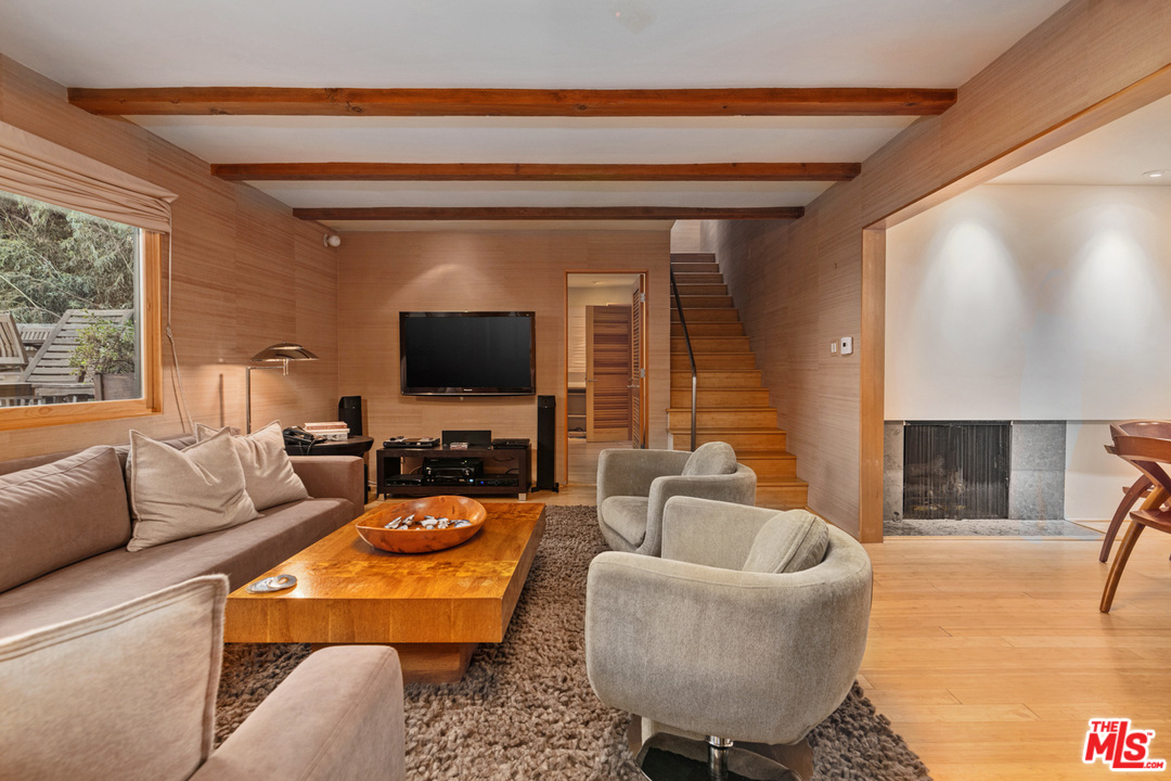 31226 Bailard Road Malibu, CA 90265 - Photo 17 of 23