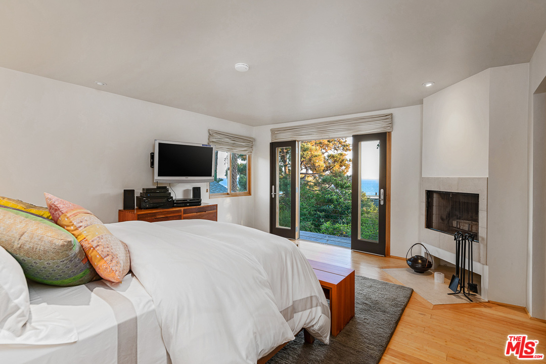 31226 Bailard Road Malibu, CA 90265 - Photo 18 of 23