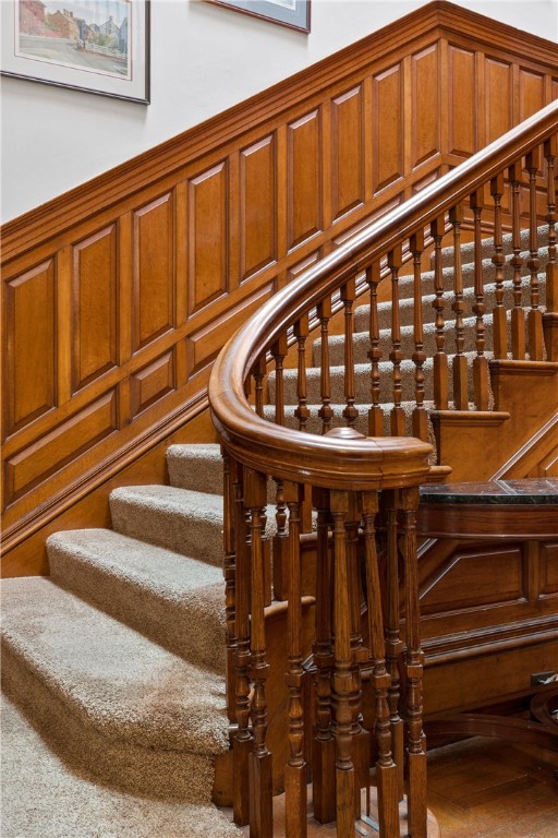 406 Bellevue Avenue Newport, RI 02840 - Photo 16 of 44