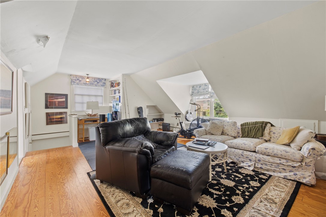 406 Bellevue Avenue Newport, RI 02840 - Photo 41 of 44