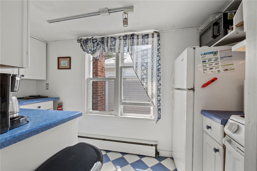 406 Bellevue Avenue Newport, RI 02840 - Photo 43 of 44