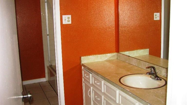 2335 33rd Street Lubbock, TX 79411 - Photo 5 of 10 Photo 5
