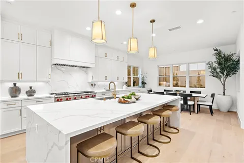 $6,895,000 | 1736 Port Sheffield Place, Newport Beach, CA 92660