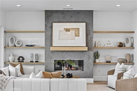 $6,895,000 | 1736 Port Sheffield Place, Newport Beach, CA 92660