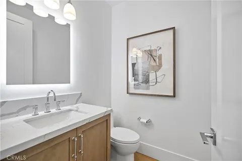 $6,895,000 | 1736 Port Sheffield Place, Newport Beach, CA 92660