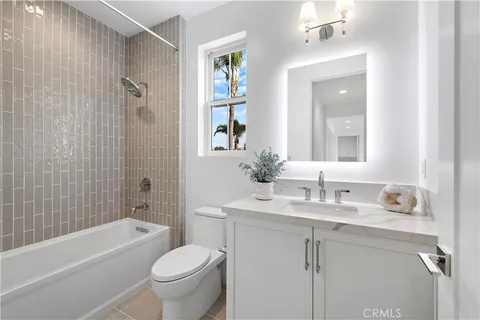 $6,895,000 | 1736 Port Sheffield Place, Newport Beach, CA 92660