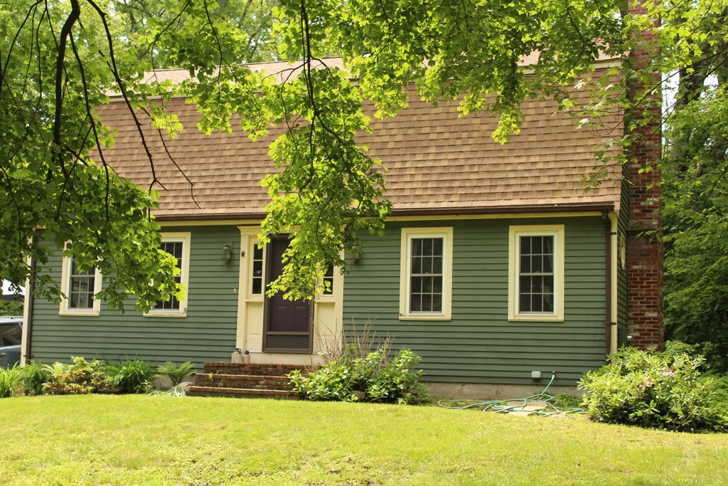 10 Forge Hill Road Franklin, MA 02038 - Photo 1 of 9 Gallery Image 1