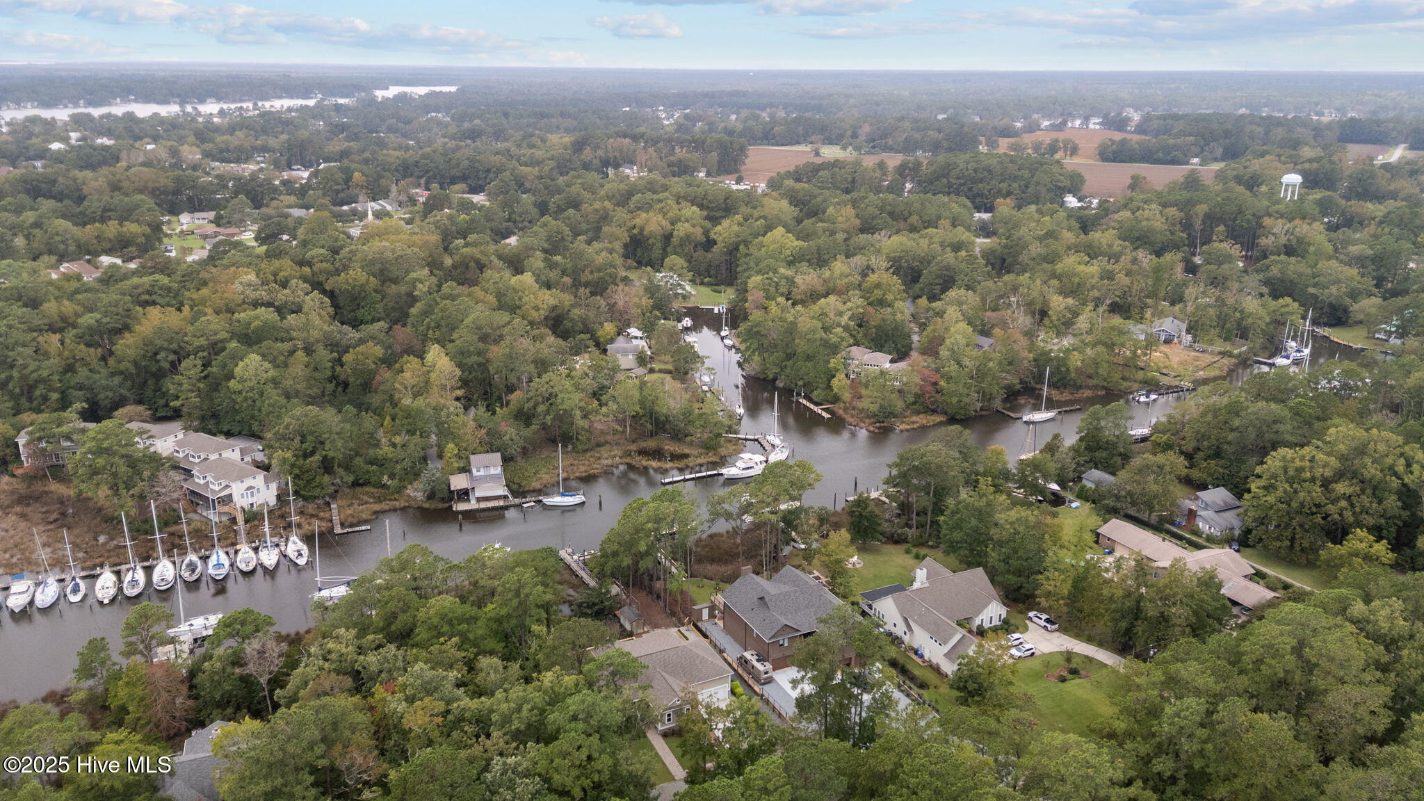 402 Whittaker Point Road Oriental, NC 28571 - Photo 60 of 61 55-web-or-mls-DJI_20251013151831_0028_D