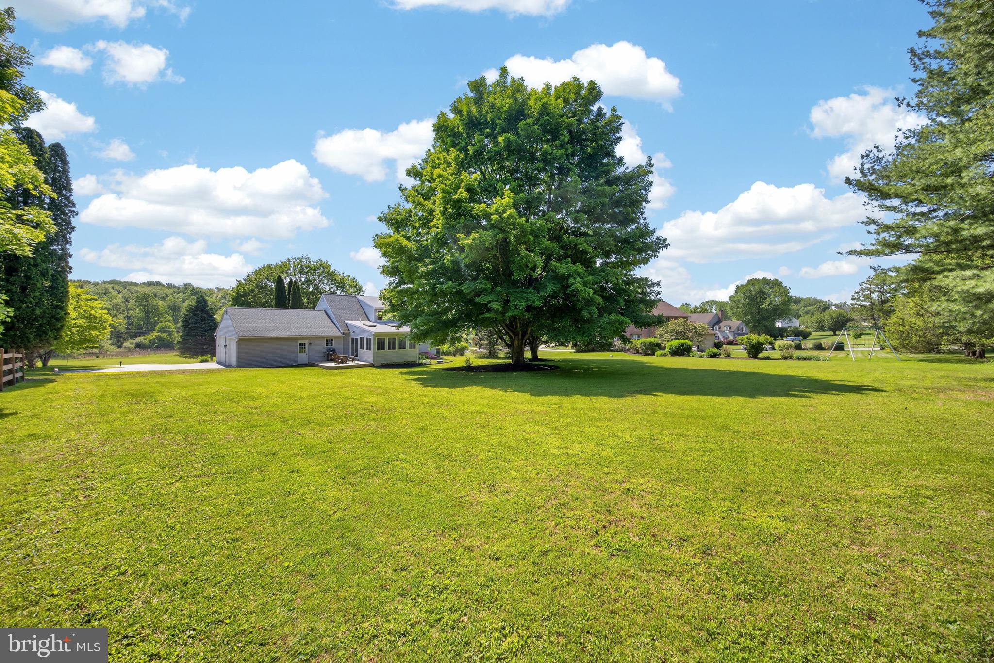311 Moore Road Downingtown, PA 19335 - Photo 4 of 52