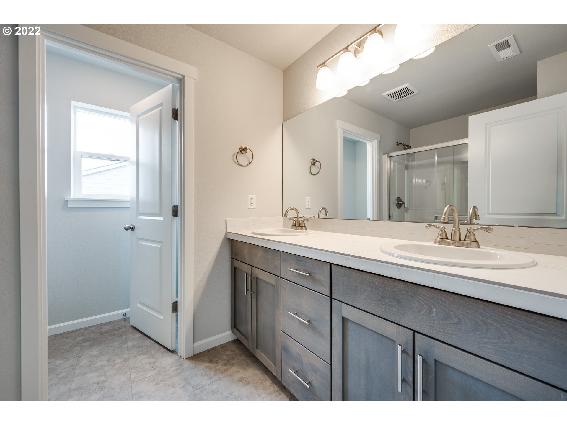 16690 Pne Crk Drive La Pine, OR 97739 - Photo 16 of 32