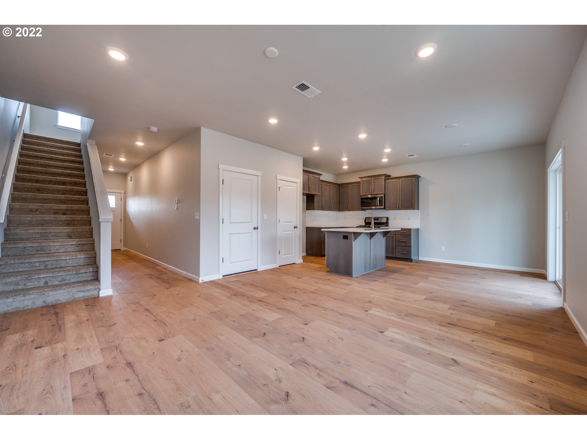 16690 Pne Crk Drive La Pine, OR 97739 - Photo 7 of 32